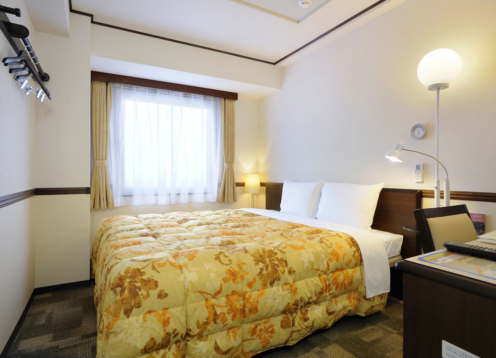 Toyoko Inn Tokyo Seibu Ikebukuro Sen Higashi Kurume Eki Nishi Guchi Екстер'єр фото
